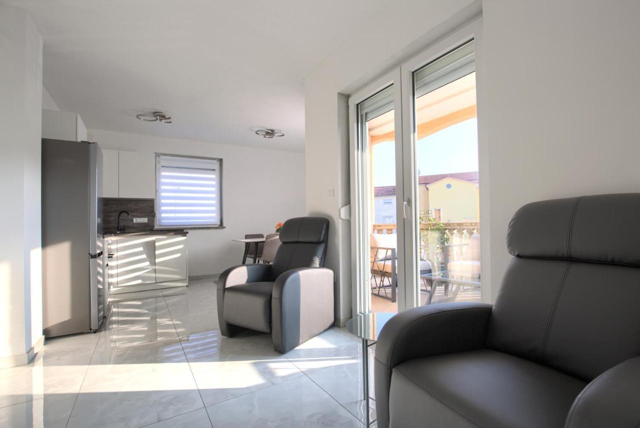 Apartment Vukadin Пула Екстер'єр фото