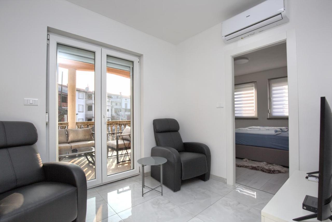 Apartment Vukadin Пула Екстер'єр фото