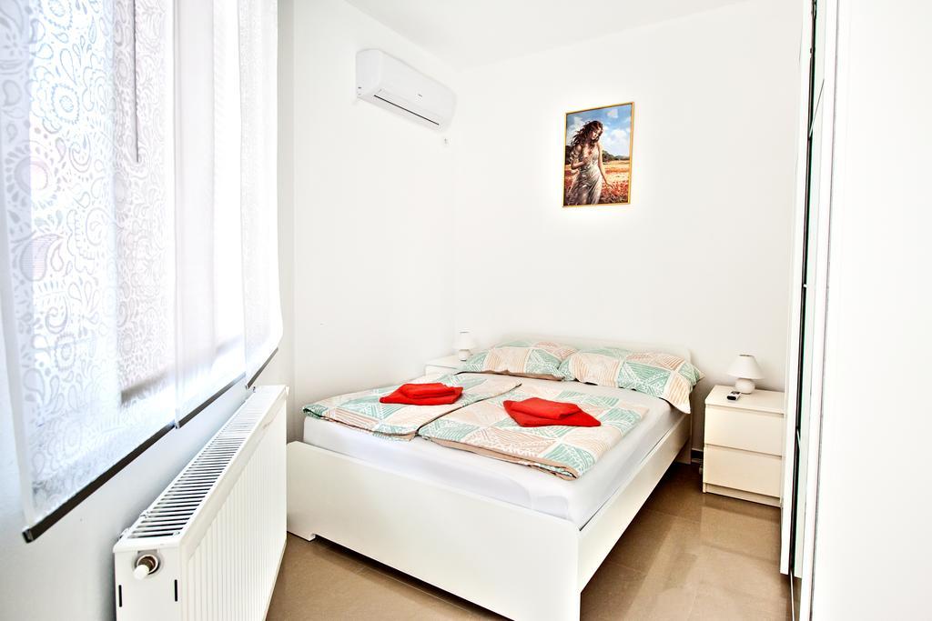 Apartment Vukadin Пула Екстер'єр фото